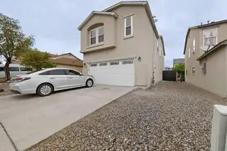 8805 Sawgrass Place NW 