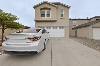 8805 Sawgrass Place NW 