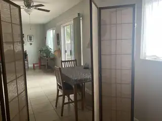 605 Sandler Drive NE 