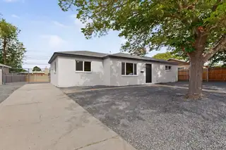 2709 Garcia Street NE 