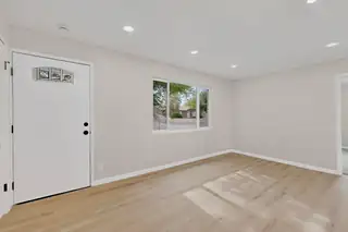 2709 Garcia Street NE 