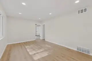 2709 Garcia Street NE 