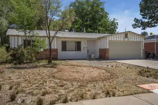 2734 Dallas Street NE 