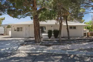 9516 Cordova Avenue NE 