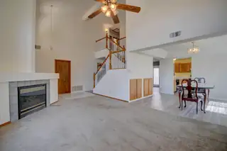 2524 Manzano Loop NE 