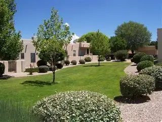 829 Hackberry Trail SE 