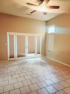 829 Hackberry Trail SE 