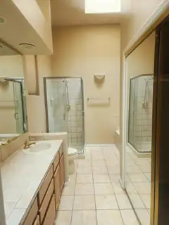 829 Hackberry Trail SE 