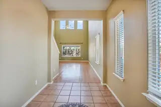 232 Loma Linda Loop NE 