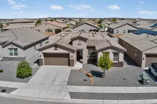 4408 Skyline Loop NE 