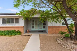 7200 Constitution Avenue NE 