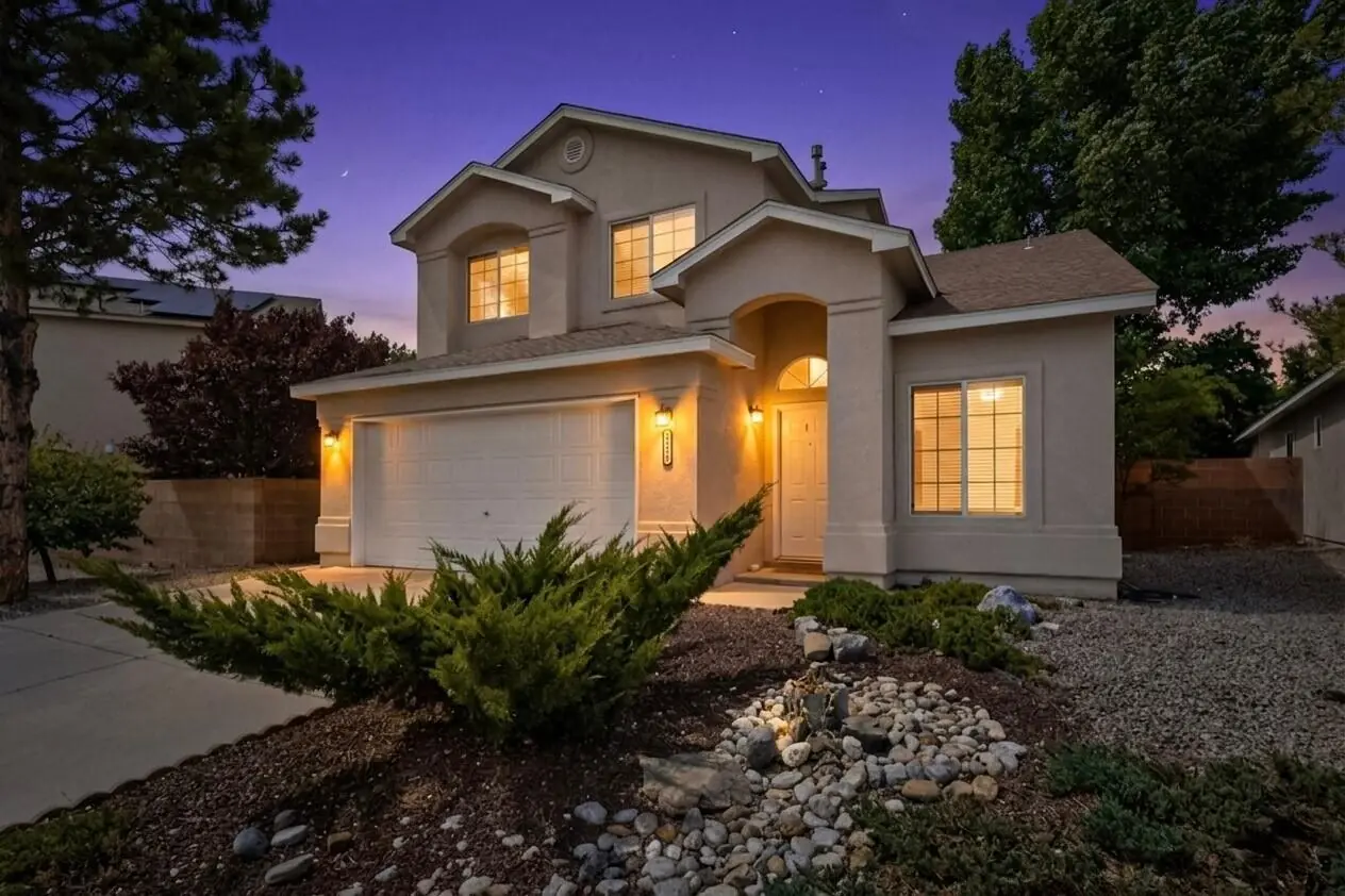 6135 Calle Corazon Court NW