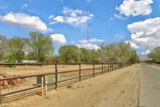 Los Ranchos Road (Lots 4 & 5) NW 