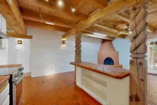 4516 Compound North Court NW 