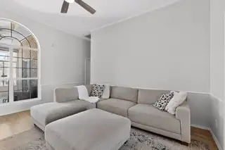 4940 Tb Catron Avenue NW 