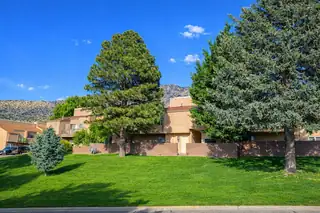 13270 Candelaria Road NE, Albuquerque