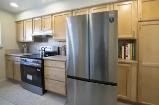 13270 Candelaria Road NE 