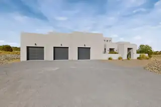 14 Express Boulevard 