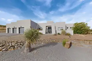 14 Express Boulevard 