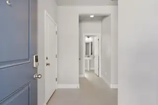 6717 Sydney Drive NE 