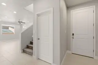 6717 Sydney Drive NE 