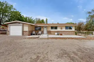 1228 Cielo Vista Del Norte 