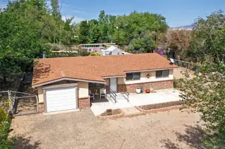 1228 Cielo Vista Del Norte 