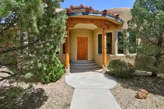 11200 Del Rey Avenue NE 