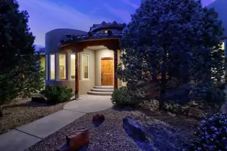 11200 Del Rey Avenue NE 