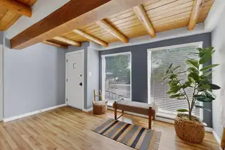 1617 Anderson Place SE 