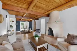 1617 Anderson Place SE 