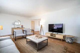 219 Amherst Drive SE 