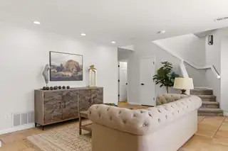 1729 Del Cielo Drive NW 