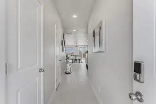 6724 Zachary Road NE 