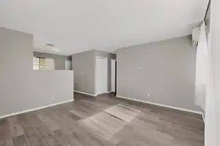 1625 Towner Avenue NW 