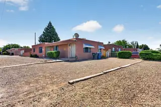 244 San Pablo Street NE 