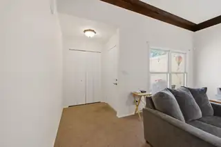 3308 Esplanade Circle SE 