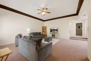 3308 Esplanade Circle SE 