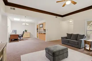 3308 Esplanade Circle SE 