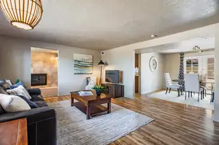 3000 Colorado Street NE 