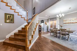 4315 Canada Place NW 