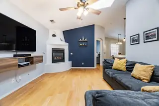 5804 Night Shadow Avenue NW 