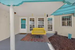 314 Manzano Street NE 