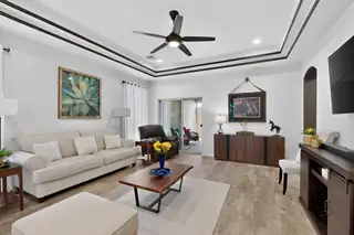 4161 Crowned Eagle Loop NE 