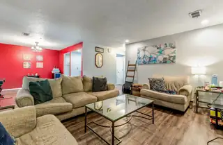805 Country Club Drive SE APT 1G 