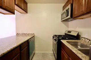 1025 Valencia Drive SE APT 10 