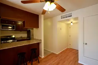 1025 Valencia Drive SE APT 10 