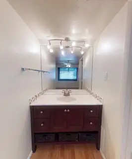 1025 Valencia Drive SE APT 10 