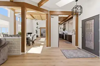 1724 Quail Run Court NE 