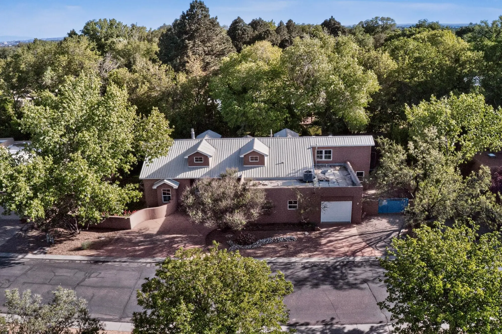 1630 Rancho Guadalupe Trail NW